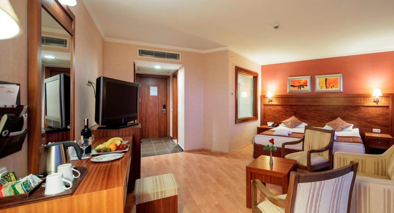 Alba Royal Hotel (Adults Only) Side Habitación foto